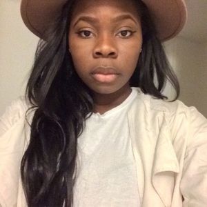 Meet your Posher, Sarae