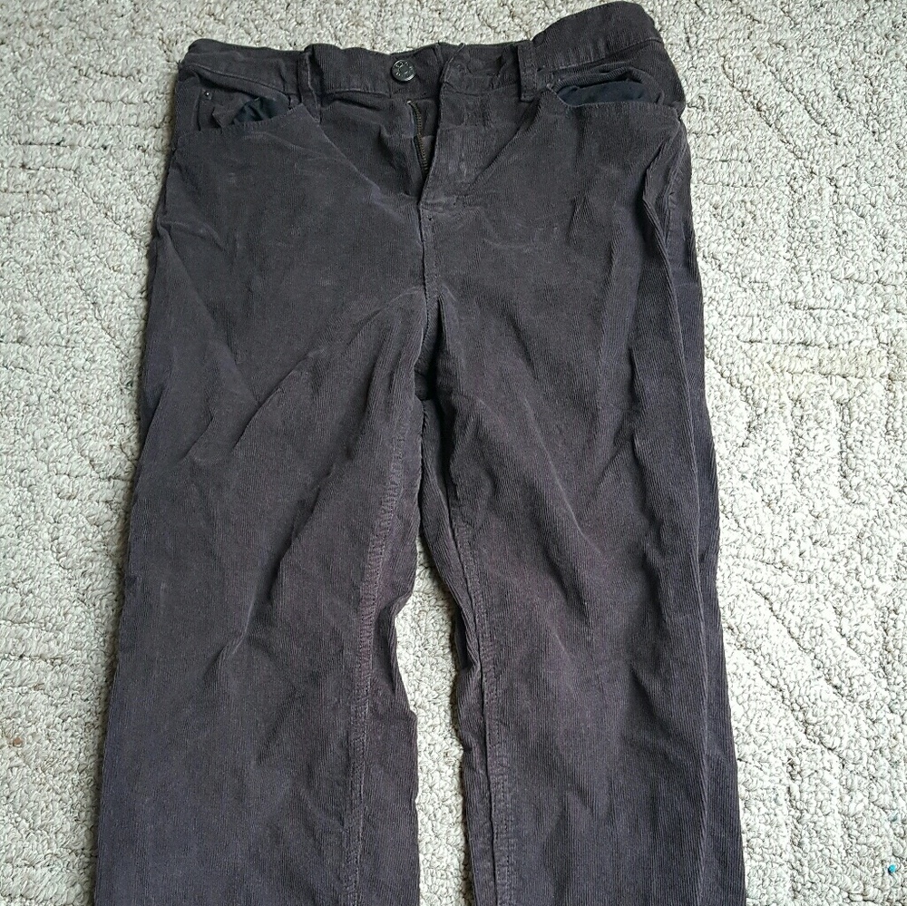 BDG High Waisted Mom Jeans