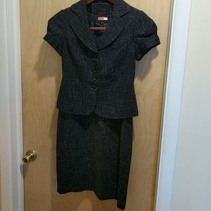 The Limited Very Chic Suit