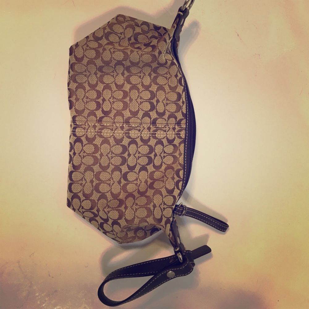 Make me an OFFER! NWOT COACH bag - Picture 2 of 4