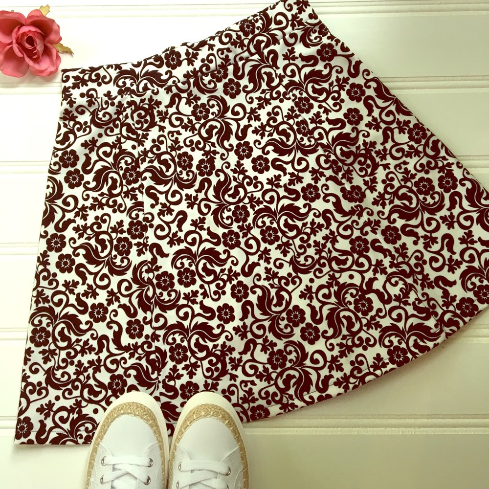 Black and white skater skirt NEW