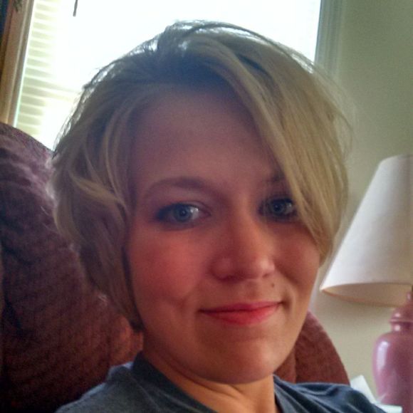 Meet your Posher, Ash - Picture 1 of 1