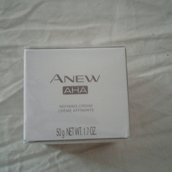 Avon Accessories - AVON ANEW AHA New factory sealed Avon Accessories - AVON ANEW AHA New factory sealed