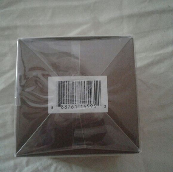 Avon Accessories - AVON ANEW AHA New factory sealed Avon Accessories - AVON ANEW AHA New factory sealed