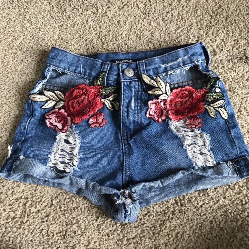 Rose shorts