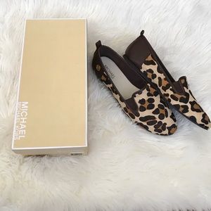 Final🔥Micheal Kors Slippers ~NEW~ 🔥