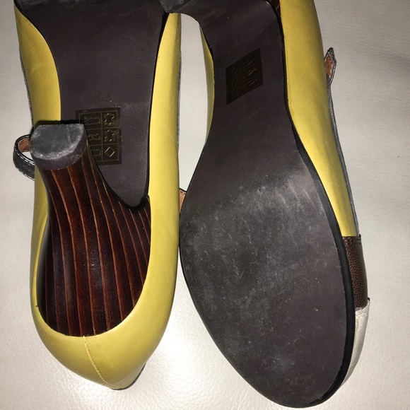 Jeffrey Campbell Aina 2 T-Strap Color block Heels - Picture 3 of 5