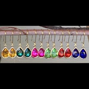 CHOOSE 5 Colors of crystals / golden earrings drop