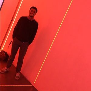 Meet your Posher, Joshua