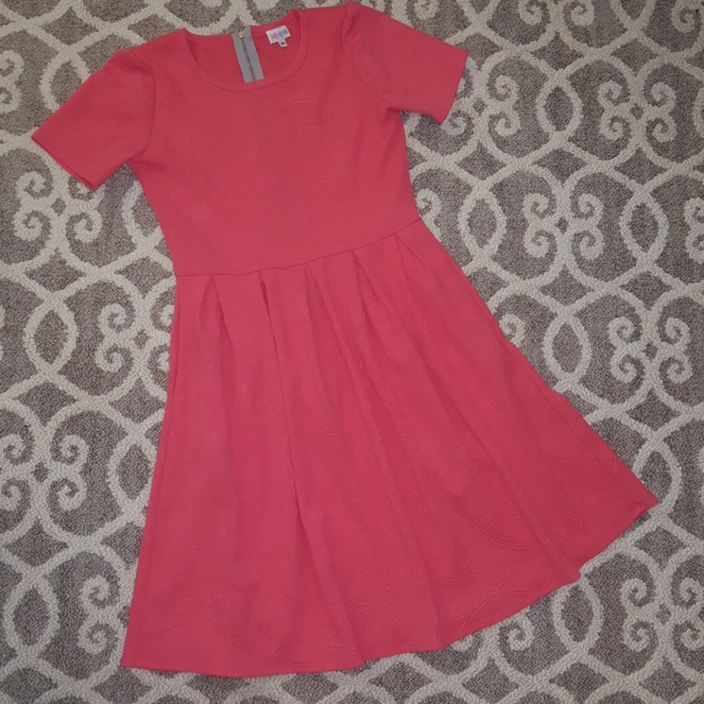 Coral Paisley LuLaRoe Amelia dress NWOT - pockets