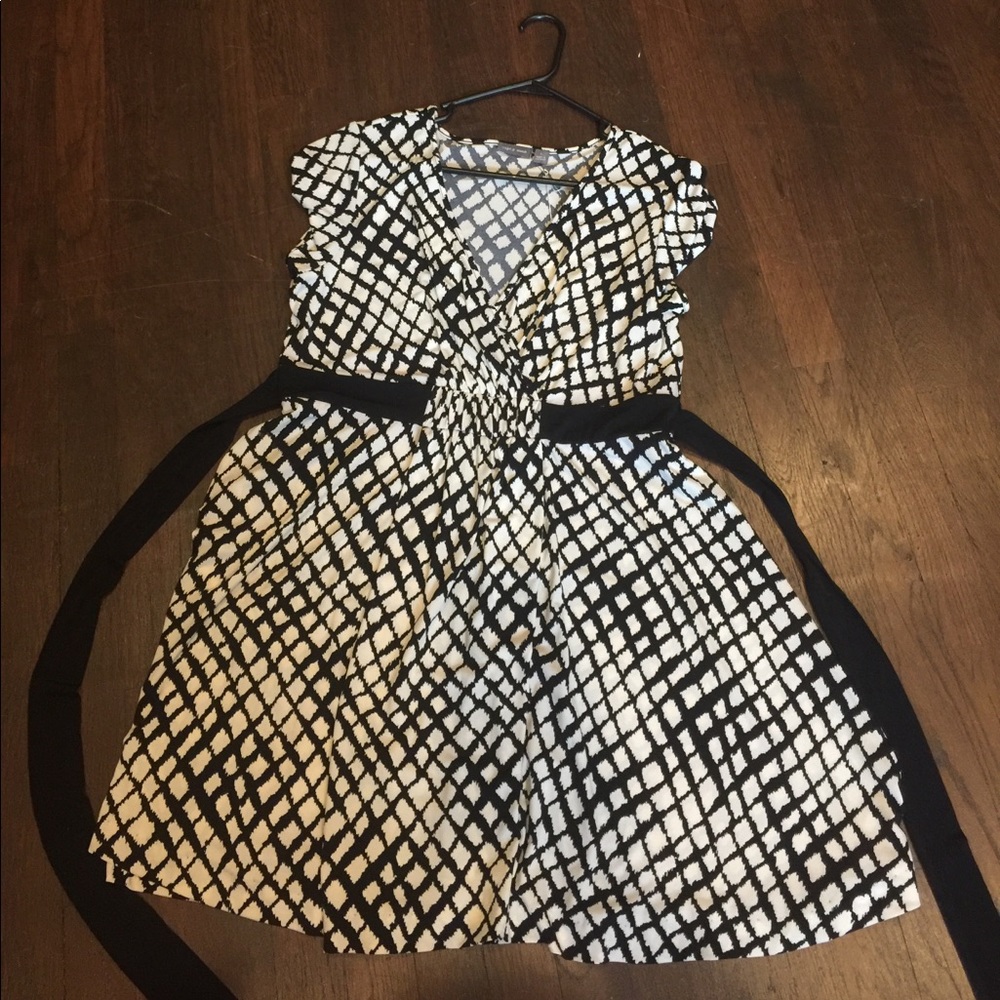 EUC Apt 9 Dress Size Large From KOHLs - Picture 1 of 4