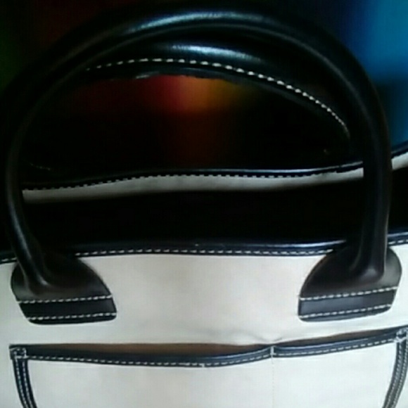 Saks Fifth Avenue Handbag - Picture 4 of 8