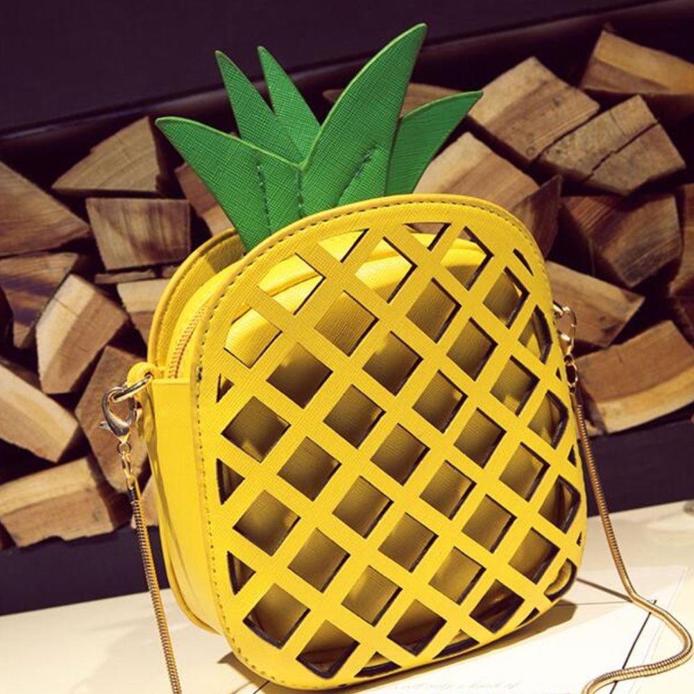 Love Your Pineapples Handbag - Picture 2 of 7