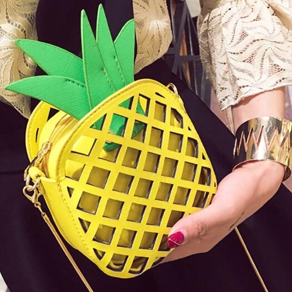 Love Your Pineapples Handbag - Picture 6 of 7