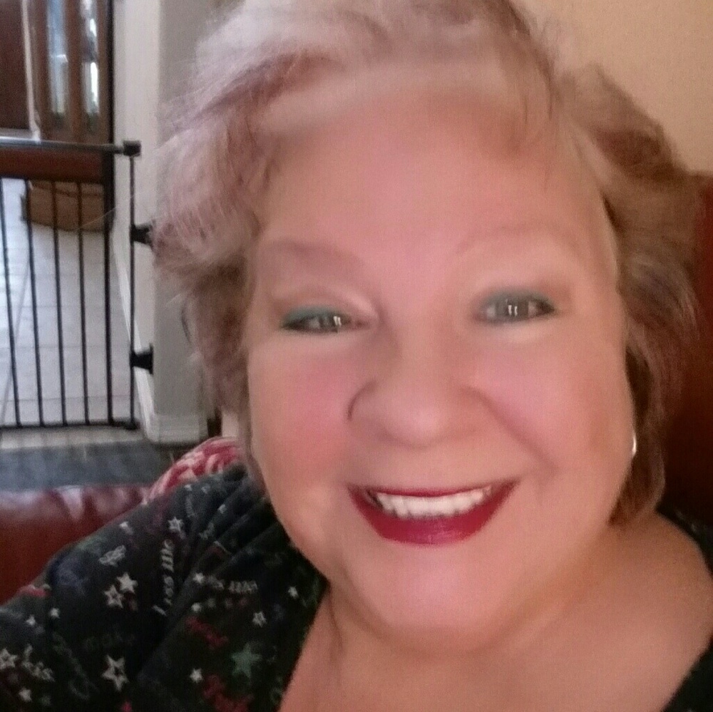 Meet your Posher, Vicki