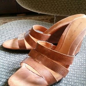 Shoes slightly used.  Like new.