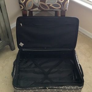 protocol 3 piece luggage set