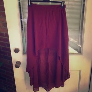 ♥️Burgundy high-low skirt♥️