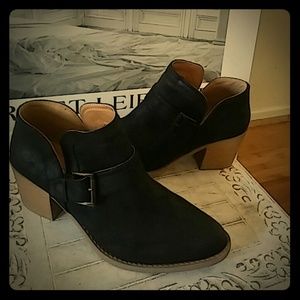 Very Cute Ankle booties