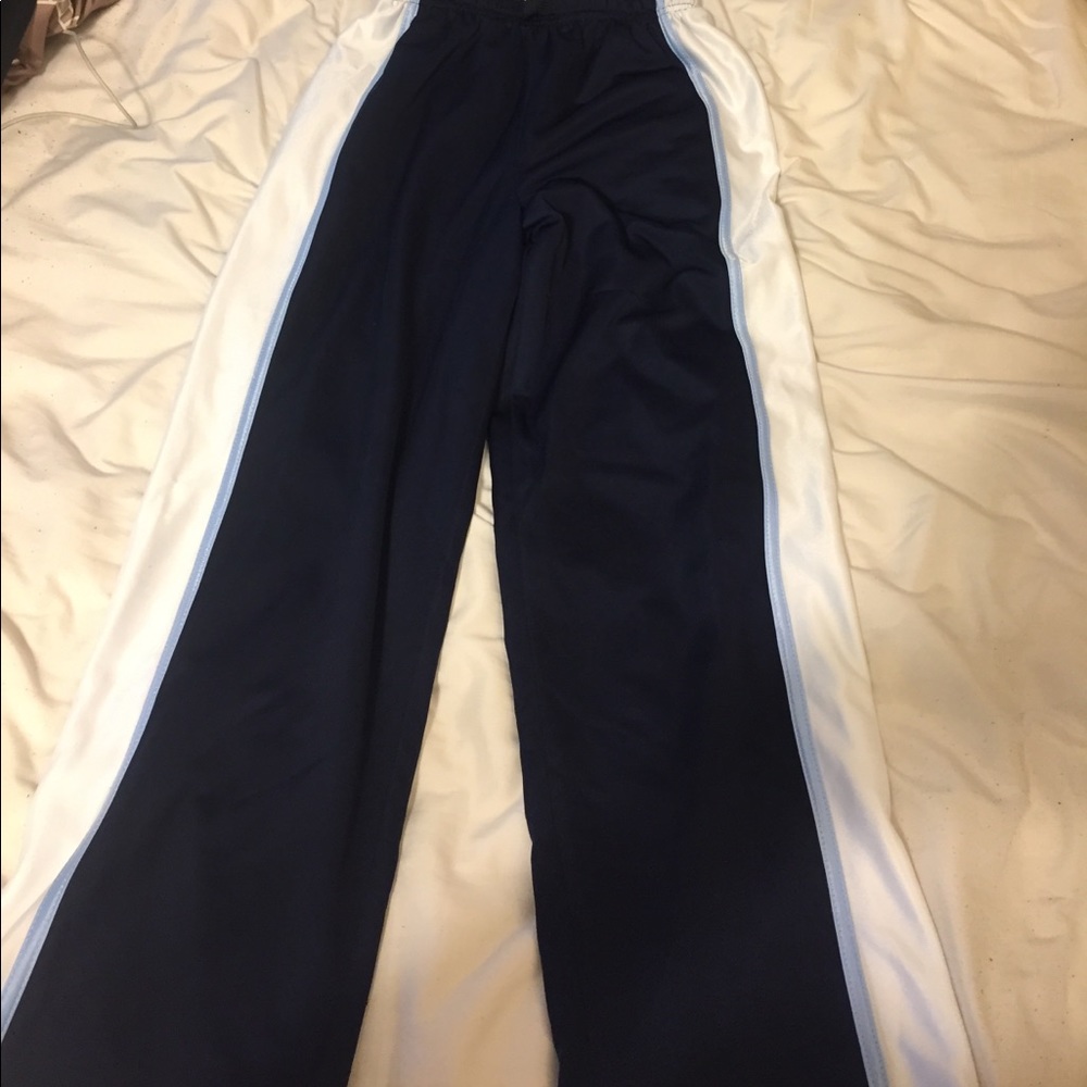 Reversible athletic wear pants