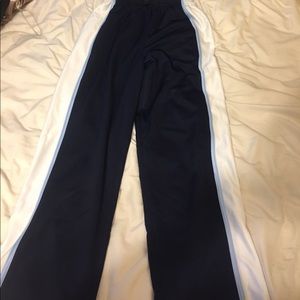 Reversible athletic wear pants