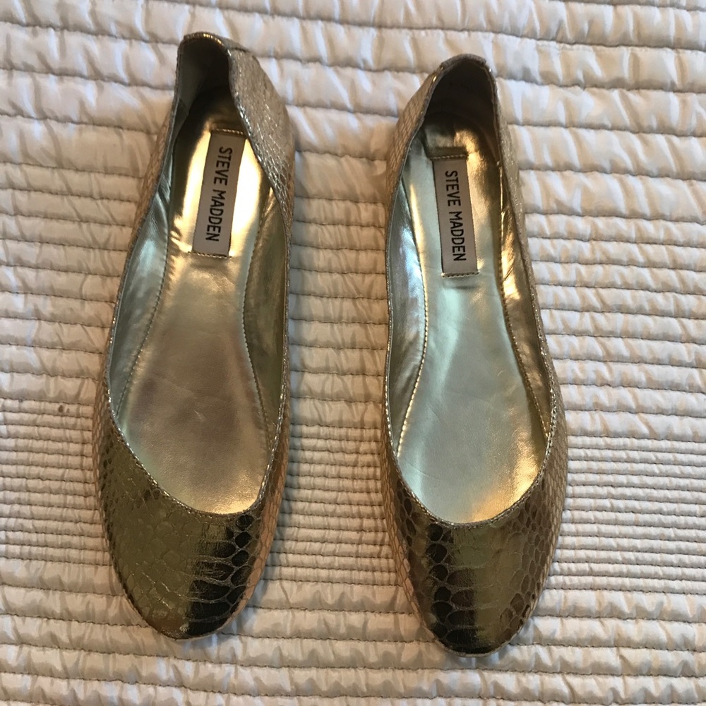 Gold snake flats