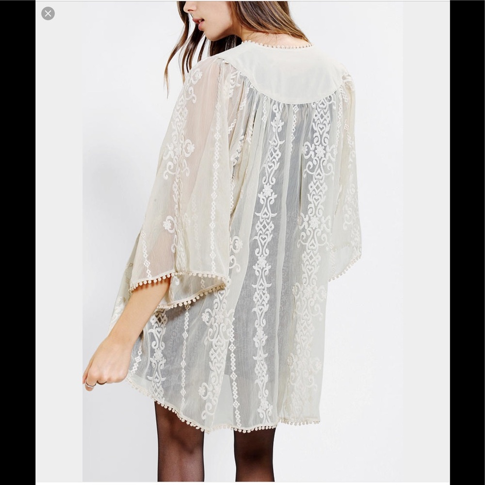 Urban outfitters kimchi blue embroidered kimono
