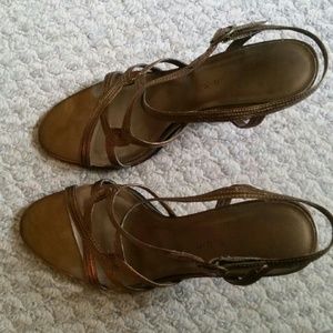 Strappy dressy sandals/heels
