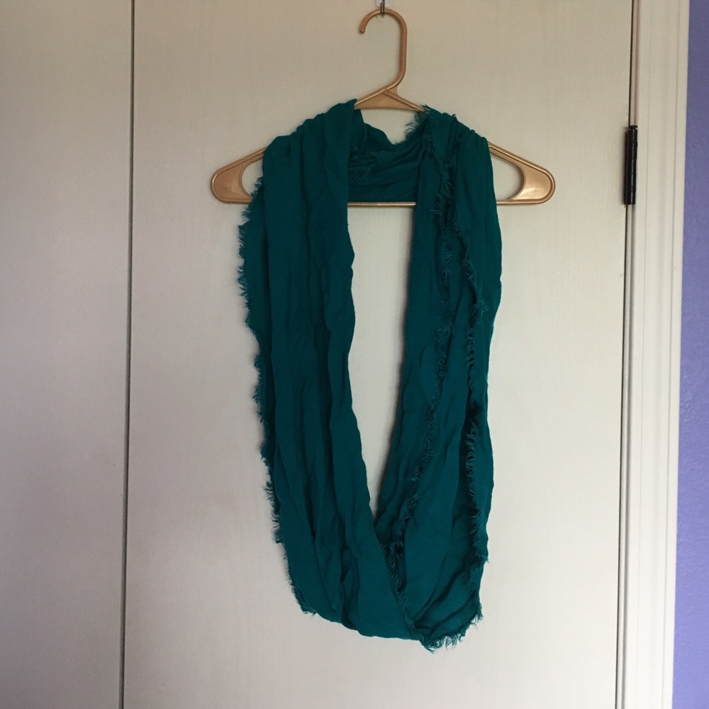 CUTE Scarf😍😍