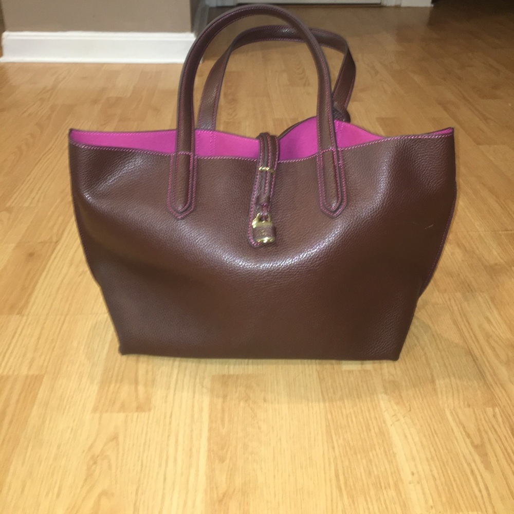 Burgundy Tutilo Tote Bag