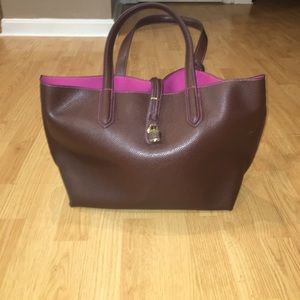 Burgundy Tutilo Tote Bag