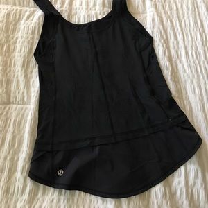 Lululemon run singlet, size 4 I think
