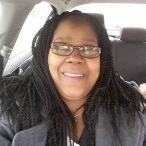 Meet your Posher, Tchelinda