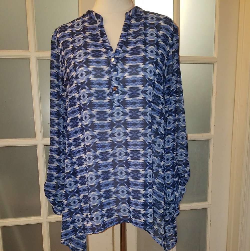 Multi shades Blue chiffon top
