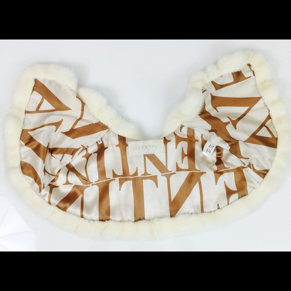 🔔VALENTINO🔔 Mink Shrug. M. Authentic - Picture 3 of 7