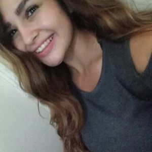 Meet your Posher, Brittney