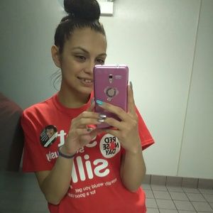 Meet your Posher, Amy