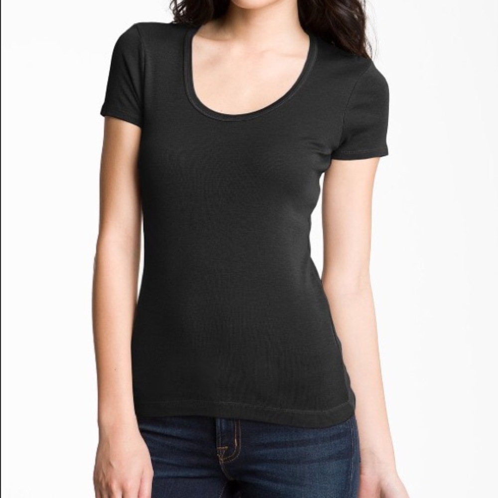 Splendid Black Scoop Neck tee XS
