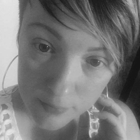 Meet your Posher, Samantha - Picture 1 of 1