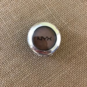 3 for 10 💥 NYX single Eyeshadow