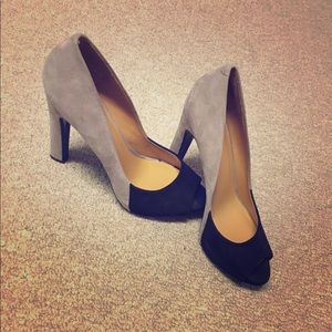 SOLD~ West pumps 8.5. Brand new