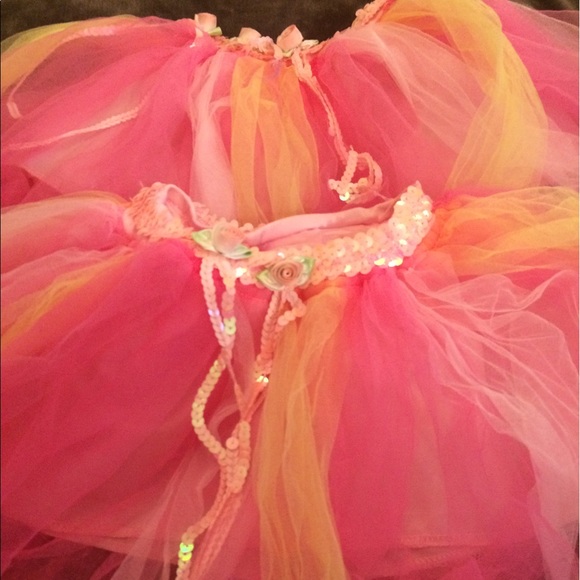 Two Identical Little Girls Tutu's - Picture 4 of 5