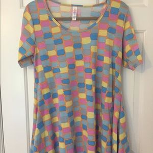 Lularoe Perfect T