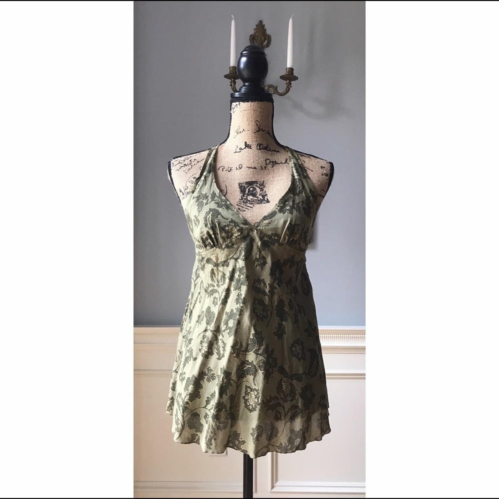 🍀Wyeth Halter Top Sz M NWT
