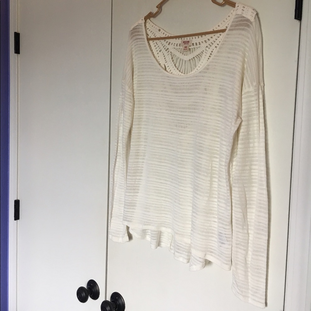 LOVELY White Top💕