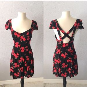 Black and red roses dress