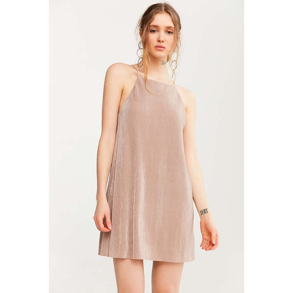 Kimchi Blue Accordion Pleat Square-Neck Dress