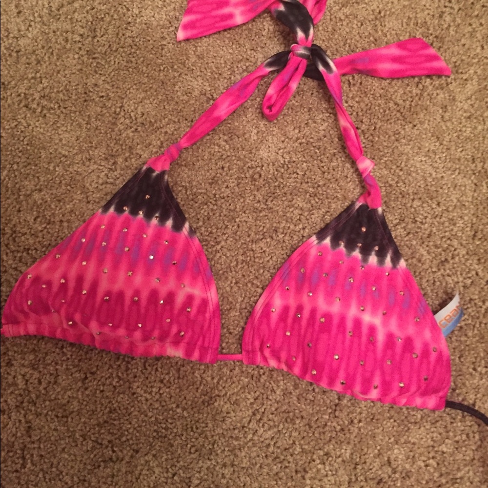 Bikini top; like new!!