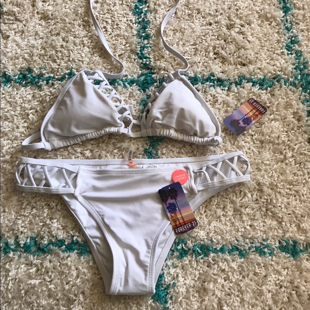 white 2 piece bathing suit