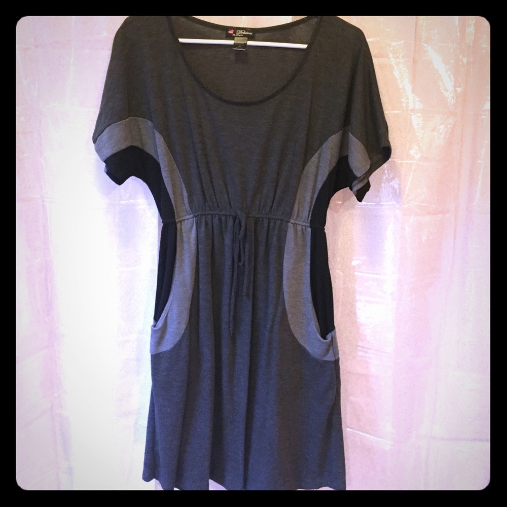 Dress with pockets